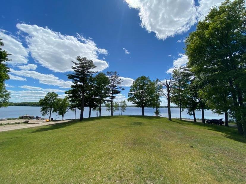 Stoco Lake Lodge Tweed Экстерьер фото